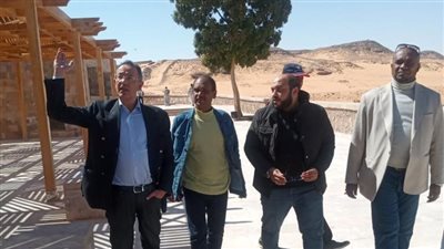 رئيس صندوق آثار النوبة يتفقد منطقتي عمدا والسبوع بأسوان 
