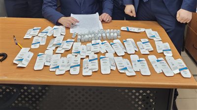 جمارك مطار شرم الشيخ الدولي تضبط محاولة تهريب أمبولات علاج للأورام