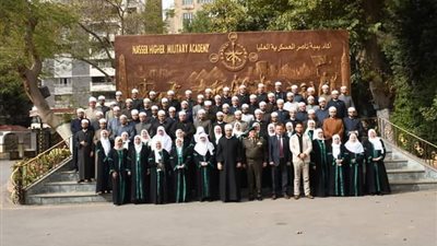 تكريم الدفعة الرابعة من الأئمة والواعظات الحاصلين على دورة تحديات الأمن القومي