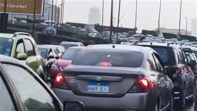 كثافات مرورية بمحور 26 يوليو وكوبري 6 أكتوبر و15 مايو