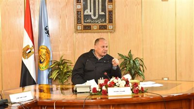 تشكيل لجنة لحصر أعداد الموظفين بديوان عام أسيوط والوحدات المحلية 