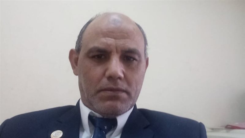 الدكتور شاكر أبو
