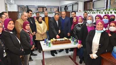 محافظ الشرقية يفتتح المقر الجديد للبوابة الإلكترونية ومنظومة الشكاوى الحكومية الموحدة 