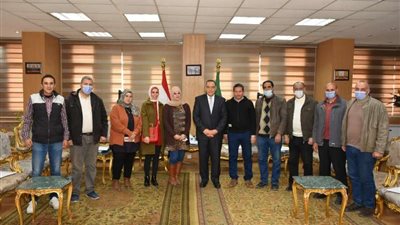 محافظ الشرقية: شهادات تقديرمن سيناء للعاملين بمركز معلومات شبكات المرافق بالمحافظة