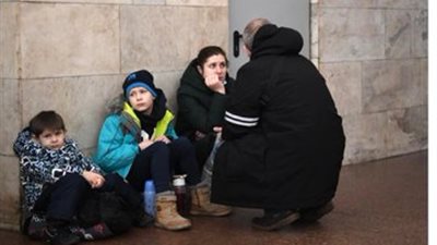 ترقب ووداع.. 20 صورة ترصد ذُعر الأوكرانيين من الغزو الروسي لبلادهم 