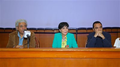 تفاصيل الجلسة الأولى لمنتدى 