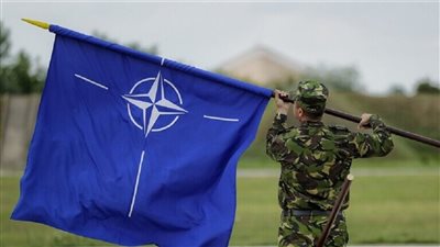 الناتو يعتزم نشر قوات إضافية في اتجاه الشرق بسبب النزاع في أوكرانيا