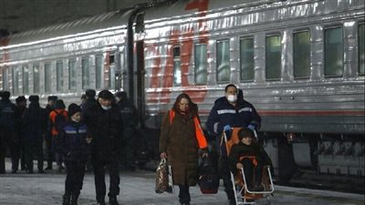 جمهورية دونيتسك تعلق إجلاء السكان 