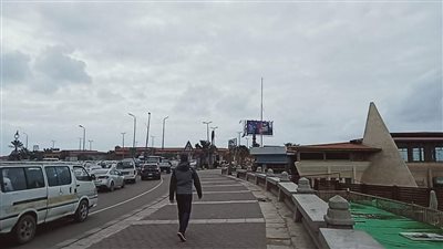  ارتفاع أمواج البحر وسوء الأحوال الجوية في الإسكندرية |فيديو وصور