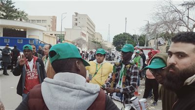 بث مباشر.. رقص وطبول لجماهير الاتحاد السكندري بانتخابات النادي 