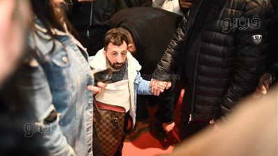 بث مباشر.. قبلات وقفشات وعصبية.. كوكسال بابا يبهر المصريين في أول زيارة.. وترابيزة الكباب أكلته المفضلة