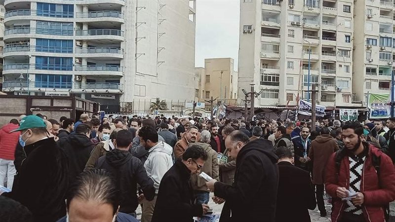 اقبال كبير على انتخابات