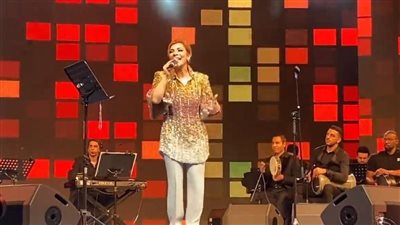 أطلقت زغرودة على الهواء.. أصالة تعلن موعد زفاف ابنتها في حفلها الحاشد بدبي | فيديو