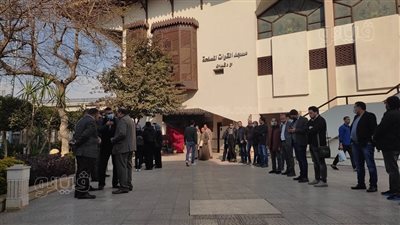 بث مباشر.. وصول جثمان الكاتب الصحفي محمود الكردوسي إلى مسجد آل رشدان