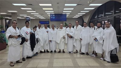 بعثة الكاراتيه تؤدي مناسك العمرة| صور