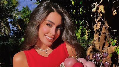 مجهول ينتحل شخصية ياسمين صبري على الفيس بوك.. والفنانة تحذر