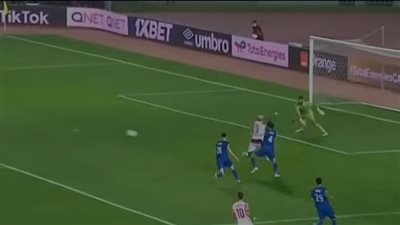 يحي جبران يتقدم الهدف الثالث للوداد في مرمى الزمالك 