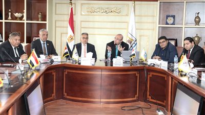 محافظ بني سويف لمحلية النواب: نعمل بروح الفريق الواحد