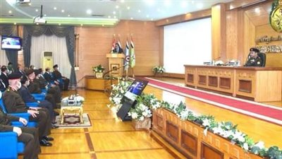 أكاديمية ناصر العسكرية العليا تستضيف وزير التعليم العالي والبحث العلمي