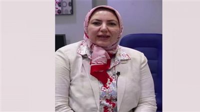 العشوائية تحكم سوق العمل الطبي.. وتهافت على الطبيب المصري بعد جائحة كورونا