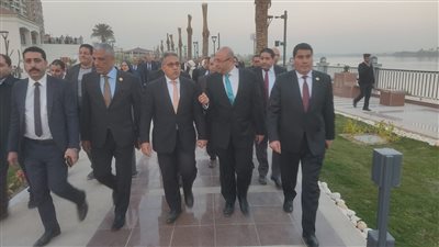 لجنة الإدارة المحلية بمجلس النواب تزور ممشى أهل مصر بكورنيش بني سويف