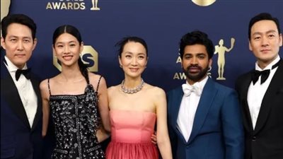 نجوم هوليوود يتألقون في حفل جوائز SAG وحضور قوي لأبطال Squid Game