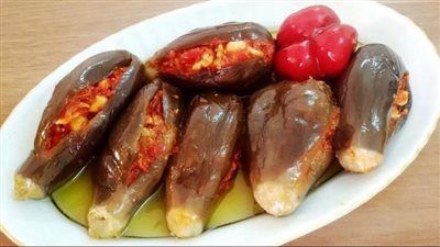 أسهل طريقة لعمل مكدوس الباذنجان