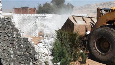  إزالة 1246 حالة تعد على النيل بسوهاج | صور 