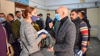 وكيل صحة الشرقية يتابع أعمال تطعيم المسافرين للخارج ضد كورونا