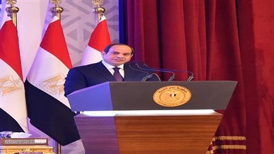 السيسي: الناس في مصر مش بتاكل ومبتتعلمش ومبتتعالجش كويس.. دي حقوق الإنسان اللي أنا أعرفها