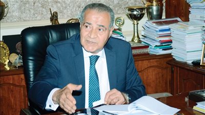 وزير التموين للمعتدين على الأراضي الزراعية: ملوش حاجة عندي حتى لو غلبان | فيديو