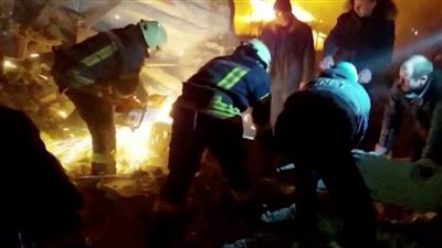  قتلى بقصف صاروخي لقاعدة جوية بمدينة جيتومير.. وإنزال جوي على مستشفى عسكري في خاركيف