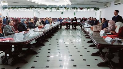  جامعة بنها تفتتح برنامج القيادة والتأثير لأعضاء هيئة التدريس والقيادات 