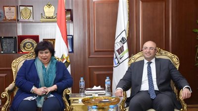 وزيرة الثقافة تلتقي محافظ بني سويف لبحث تنفيذ عدد من الأنشطة