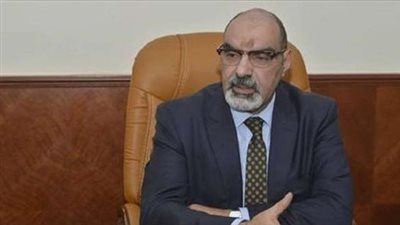 وزير الصحة يجدد تكليف محمد ضاحي برئاسة الهيئة العامة للتأمين الصحي