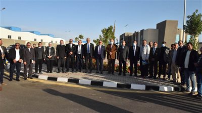 وفد محلية النواب يتفقد مجمع الصناعات الصغيرة والمتوسطة بعرب العوامر بأسيوط 