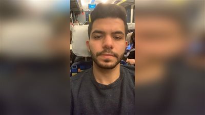 المصائب لا تأتي فرادى.. طالب مصري يروي أزمات هروبهم من أوكرانيا والعودة للوطن | فيديو