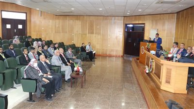 جلسات حوارية ومناقشات بحثية بالمؤتمر العلمي لشباب الباحثين بجامعة سوهاج 