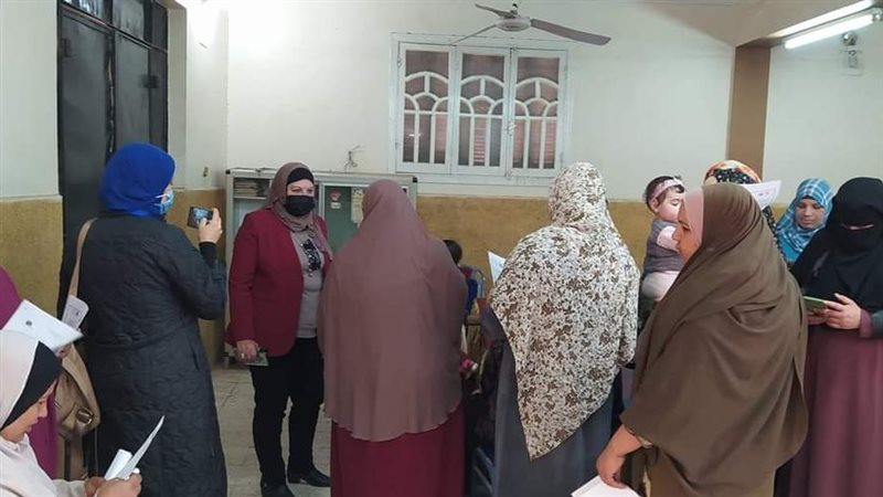 طب بنها تطلق قافلة