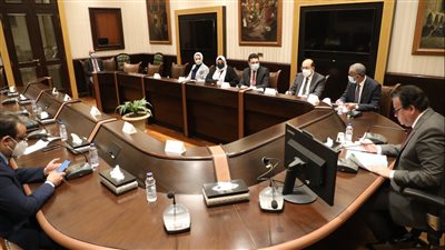 الصحة: تكثيف حملات التوعية للتعريف بمرض الإيدز وسبل الوقاية من الإصابة