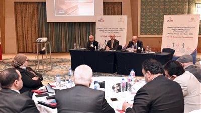 التجارة تستعرض جهود الارتقاء بالصادرات المصرية للوصول لـ100 مليار دولار سنويا