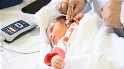 فحص 2 مليون و710 آلاف طفل ضمن مبادرة الاكتشاف المبكر وعلاج ضعف وفقدان السمع 