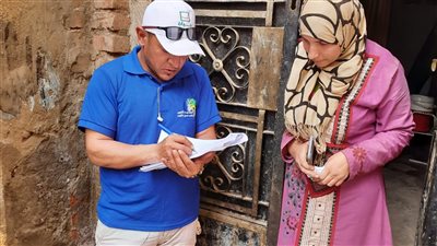 اخبار الفيوم|طرق الأبواب للتطعيم ضد كورونا.. وحملة للتوعية بمشروعات حياة كريمة