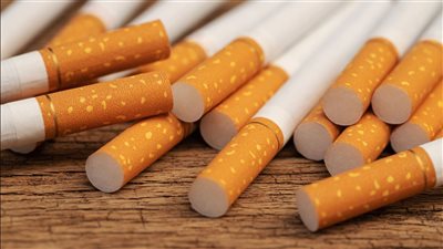 ضبط سجائر مجهولة المصدر وسكر تموين بحملة في الإسكندرية