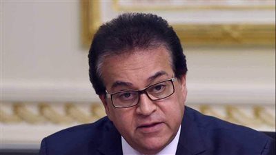 خالد عبدالغفار يباشر مهام عمله من المقر الجديد لوزارة الصحة بالعاصمة الإدارية 