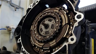 صيانة السيارات.. أسباب تلف صندوق تروس ناقل الحركة
