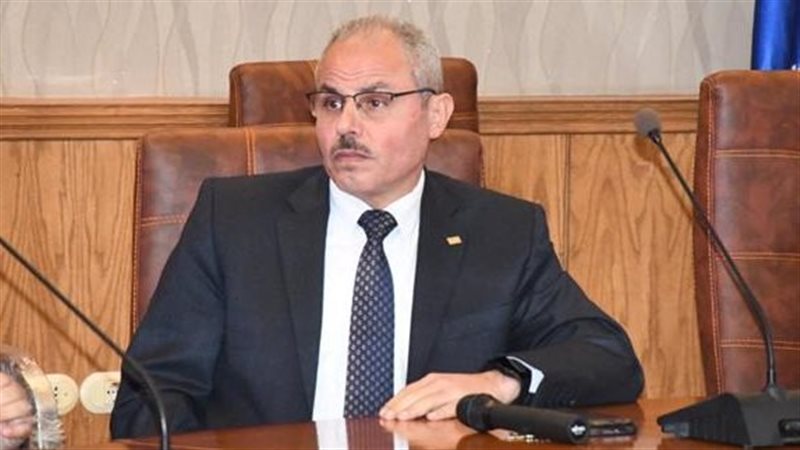 الدكتور ناصر مندور