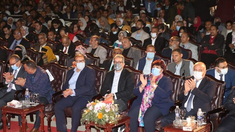 افتتاح أولى ليالى