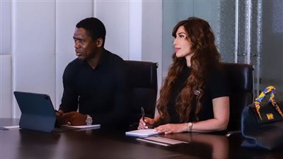 كانت سببا في دخوله الإسلام.. من هي صوفيا مكرماتي زوجة سيدورف نجم هولندا السابق| صور