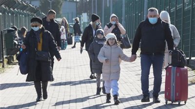 بولندا: 800 ألف لاجئ أوكراني دخلوا البلاد منذ اندلاع الحرب